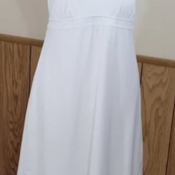 $69 ATHLETA White SHORE BREAK Knit Swim Dress Built In Bra Size M 8 10 - Picture 3 of 4